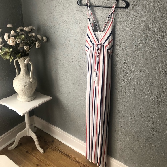 Charlotte Russe Dresses & Skirts - Charlotte Russe Dress